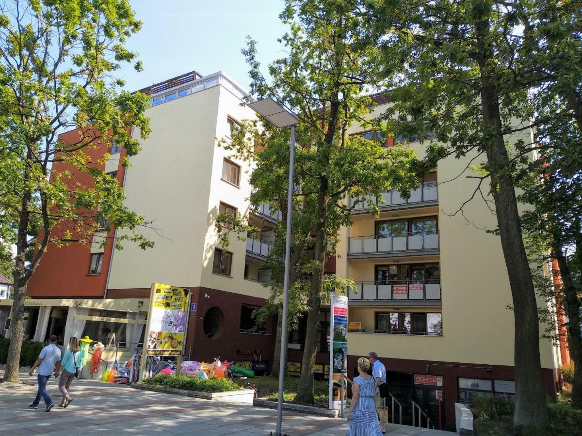 Apartament Rodzinny 200M Do Morza Kołobrzeg Eksteriør billede
